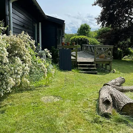 Prázdninový dům At Vellerup Vig With Cozy Garden *