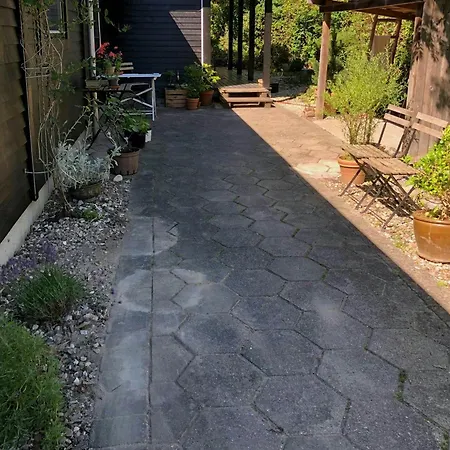 At Vellerup Vig With Cozy Garden *